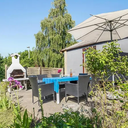 Дом отдыха Cozy In With Wifi